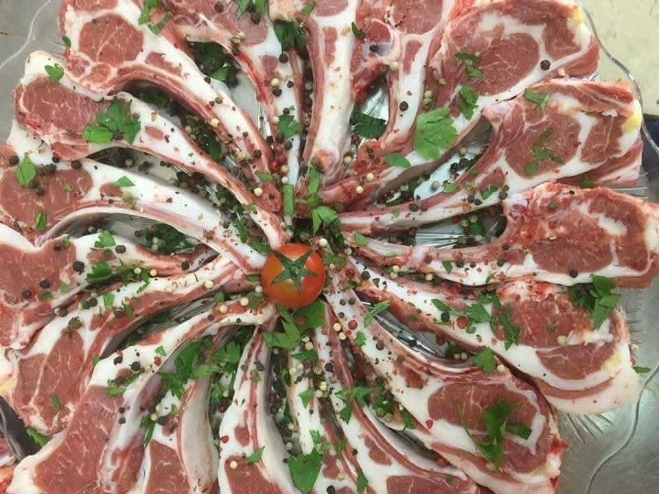 كيلو ريش خروف طازج  بصل وبندورة