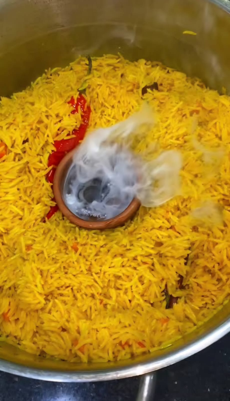 جاط رز مدخن